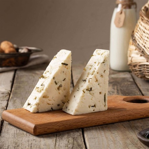 Komşu Gurme Van Otlu Peynir (400-450 gr)